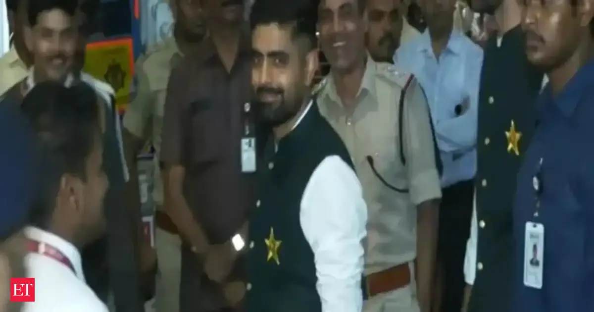 babar: Led by Babar Azam, Pakistan team arrive in Hyderabad ahead of ...