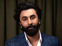 ranbir kapoor beard: Ranbir Kapoor regrets wearing prosthetic beard in  'Shamshera'; says he was gutted by 'Jagga Jasoos' BO failure - The Economic  Times