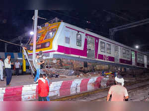 Mathura: Shakurbasti-Mathura MEMU train which rammed into a platform at Mathura ...