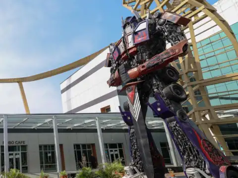 Exploring robotics at Gujarat science city
