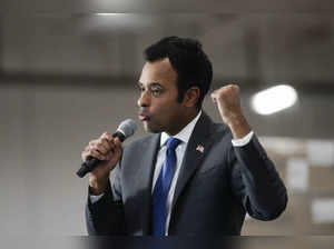 S. presidential candidate Vivek Ramaswamy speaks at a campaign stop on September 21, 2023 at Axium Plastics, a packaging manufacturer, in New Albany, Ohio.