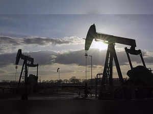Oil prices dip as high interest rate outlook outweighs tight supply