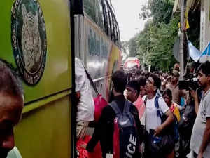 WB: Job cardholders leave in buses arranged by TMC for Delhi protest against MGNREGA ‘arrears’