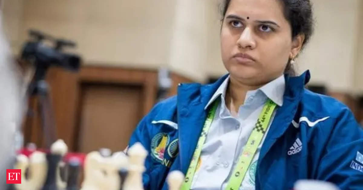 Asian Games: Indian men's, women's teams breeze past opponents in Round 3 of Chess