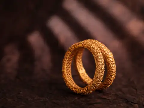 The &ldquo;found&rdquo; ring