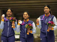 Debutant boxer Pooja Rani enters quarters of Olympics