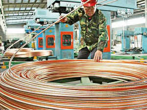 Copper prices rebound on weaker US dollar, new Chinese demand