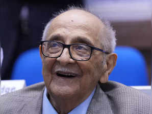 New Delhi: Jurist Fali Sam Nariman  during the concluding session of the 'Intern...