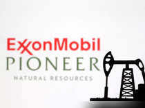 Pioneer's mega-sale to Exxon will trigger $71 mln in exec windfalls