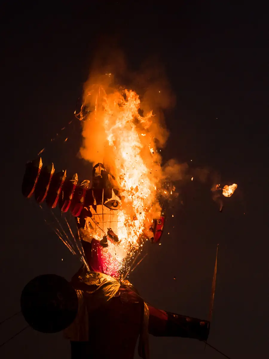 Dusshera holidays: States where banks are closed for 4 days | EconomicTimes