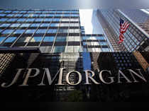 JPMorgan profit rises on interest income boost