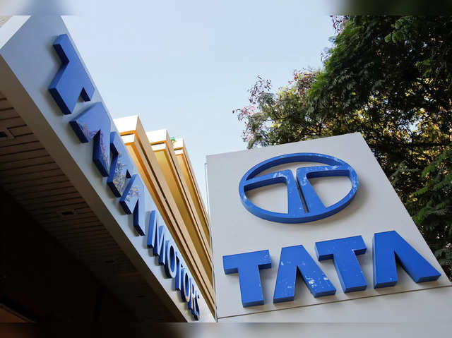 Tata Motors | New 52-week high: Rs 669.1 | CMP: Rs 667.15