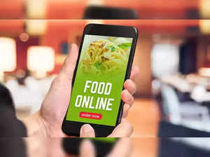 Online food orders remain largely tepid in first half of India-Pak Match