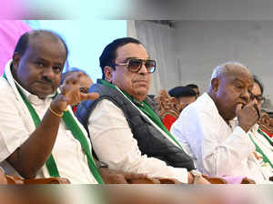 Bengaluru: JD(S) Supremo H.D Deve Gowda with former CM H D Kumaras...