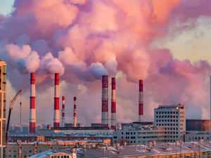 CO2 pollution expected to hit new record in 2023: researchers