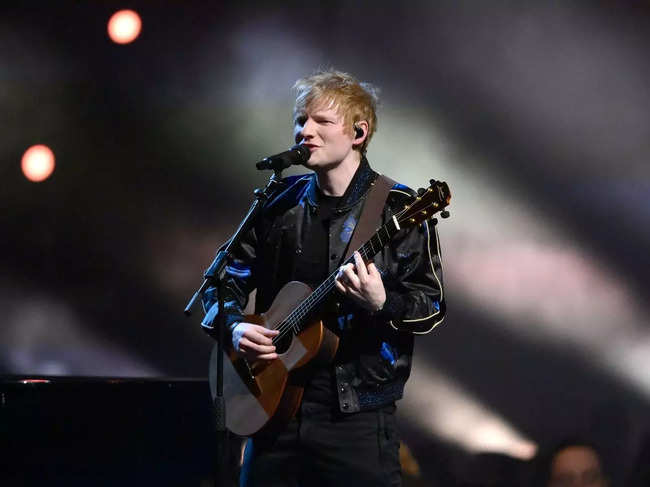 Ed Sheeran's music style combines elements of folk, rock, R&B, pop, and hip-hop.