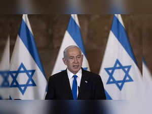 Benjamin Netanyahu says Israel is preparing ground invasion of Gaza