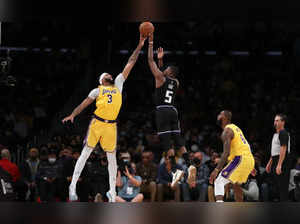 Los Angeles Lakers vs Sacramento Kings live streaming: Where and where to watch NBA game