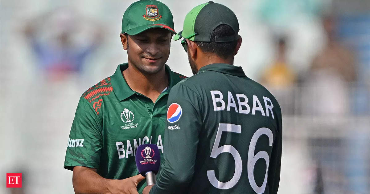 World Cup: Pakistan keep semis hope alive after 7-wicket win against Bangladesh