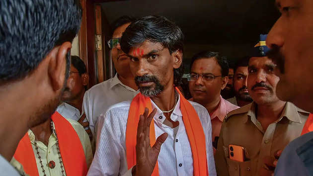 Maratha Reservation Protest Live Updates: Activist Manoj Jarange Ends ...