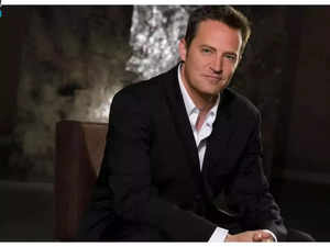 ​​Chandler Bing Takes A Bow…​
