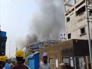 Maharashtra: Seven injured, 11 fear trapped after fire breaks out at building in Raigad