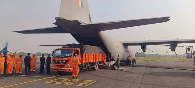 Nepal Earthquake News Live News Updates: India sends second batch of relief materials to Nepal