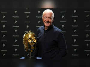 Anthony Daniels: Why is Star Wars C-3PO actor selling his film collectibles
