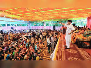 Katni: Union Minister and senior BJP leader Jyotiraditya Scindia addresses a pub...