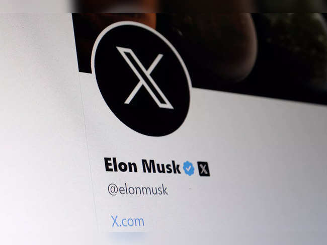Elon Musk's xAI releases “Gork,” it's ChatGPT rival