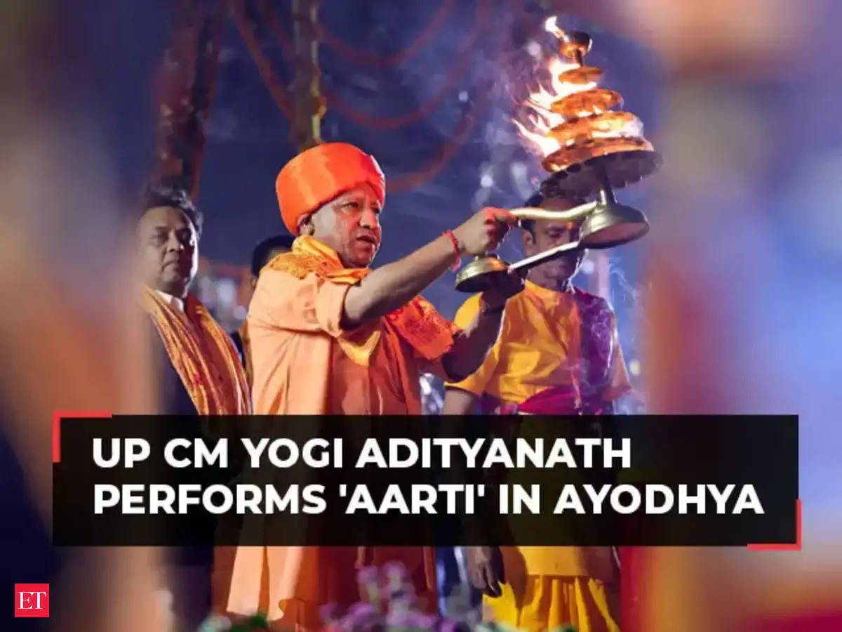 Deepotsav celebrations 2023: UP CM Yogi Adityanath performs 'Aarti' in ...