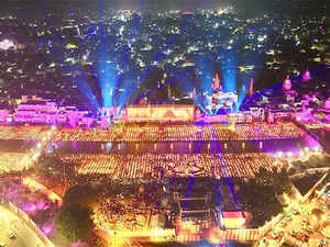 "Amazing, unforgettable": PM Modi shares Ayodhya pics