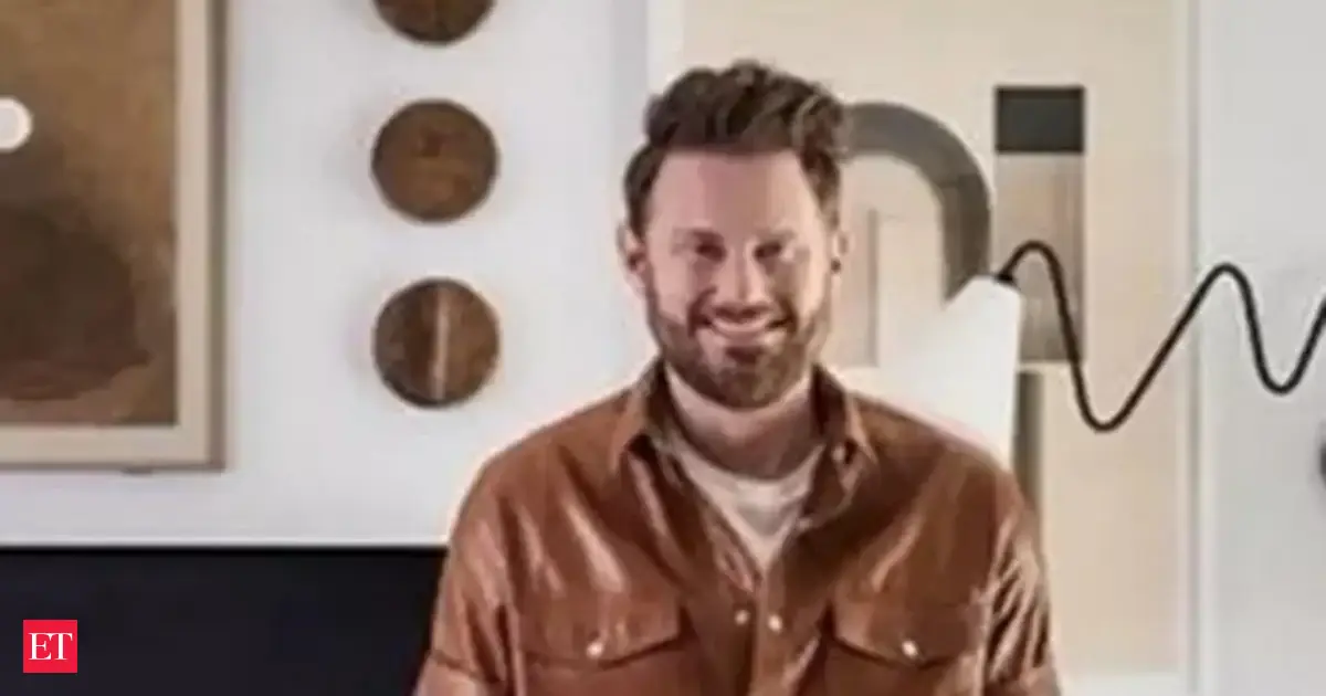Bobby Berk to leave Netflix's 'Queer Eye' show after Season 8 - Vimarsana News