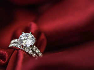 diamond-ring-1-istock