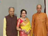 Xxxx Videos Hema Malini - hema malini: Latest News & Videos, Photos about hema malini | The Economic  Times - Page 1