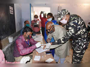 EC team reaches Patna to review poll preparations