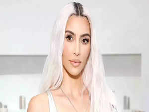 Kim Kardashian dyes her hair blonde again for the GQ Men of the Year 2023 celebration