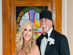 Hulk Hogan, Sky Daily get hitched