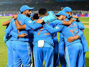 Nasser Hussain believes India's long tail came back to "haunt" them in World Cup final