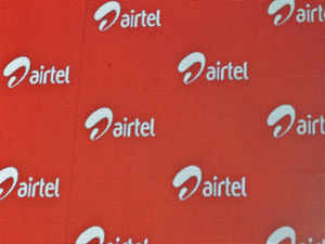 Airtel looks at $1-billion fundraise in move to repay spectrum dues