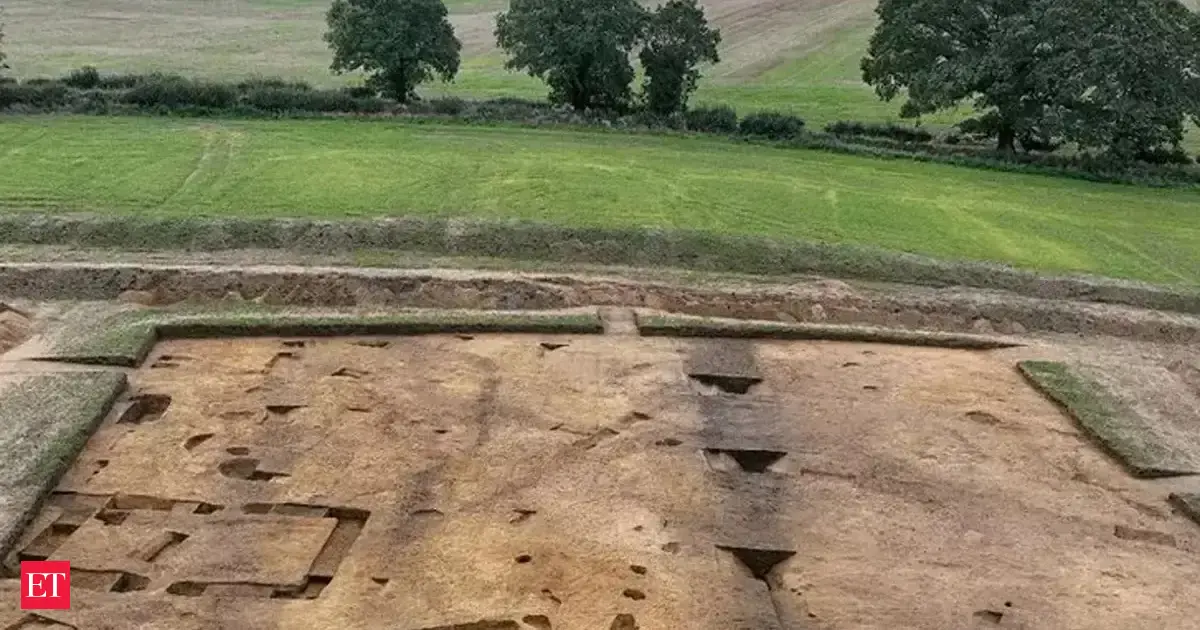 ​British archaeologists discover 1400-year-old 'temple' near Sutton Hoo - Vimarsana News