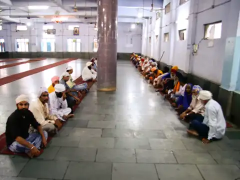 Langar Seva: Community Kitchen Service