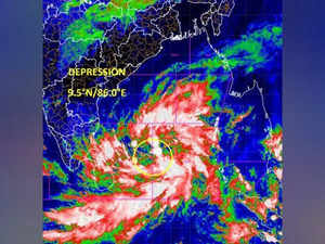 Cyclone Michaung to make landfall on Dec 5 in coastal Andhra; heavy rain forecast