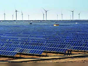 Adani Green Raises $1.36B More for Renewable Energy Park in Gujarat