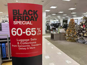 Black Friday fails to bring cheer: Weak holiday season start for retailers in UK