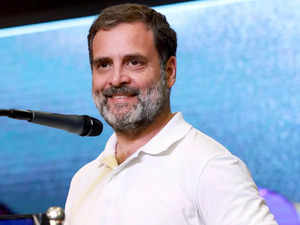 Pressure builds up on Rahul Gandhi to contest from outside of Kerala & consolidate anti-BJP votes