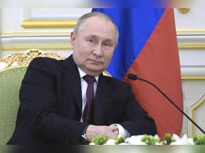 Russian lawmakers set presidential vote for March 17, 2024, clearing a path for Putin's 5th term
