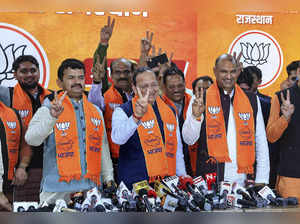 Jaipur: Rajasthan BJP incharge Arun Singh and State BJP President C.P. Joshi at ...