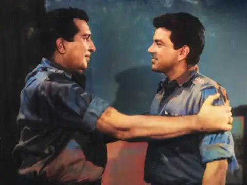 'Haqeeqat' (1964): Sacrifice For Country