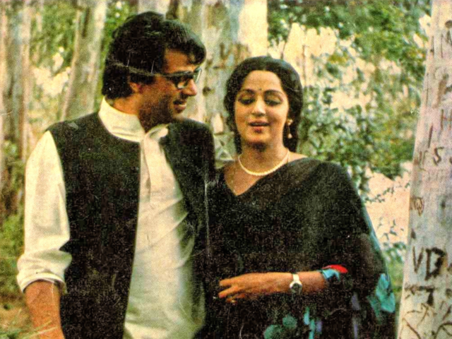 'Dillagi' (1978): Romantic Charm With Hema Malini